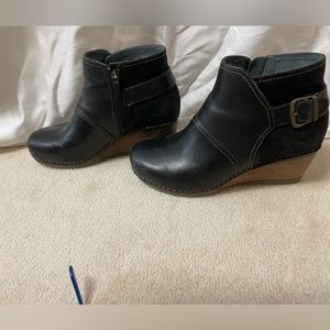 Dansko wedge boot. Black excellent condition, size 38
